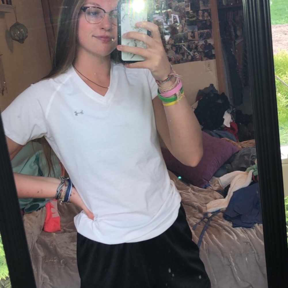White under armor V-neck